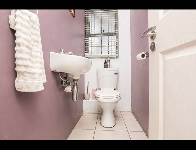 2 BEDROOM APARTMENT FOR SALE IN MORNINGSIDE